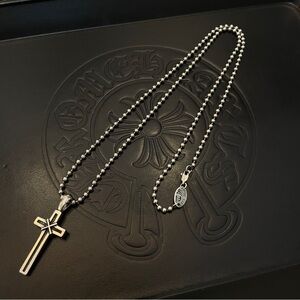 Vintage Round Bead Necklace Cross Pendant
